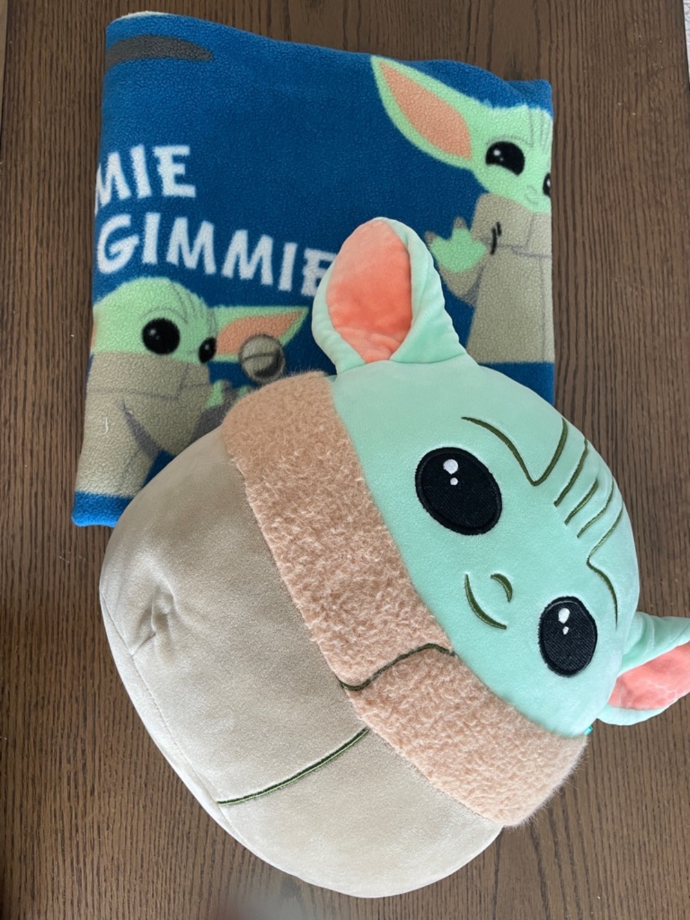 Star Wars The Child Plush Pillow & Blue Graphic Blanket Set